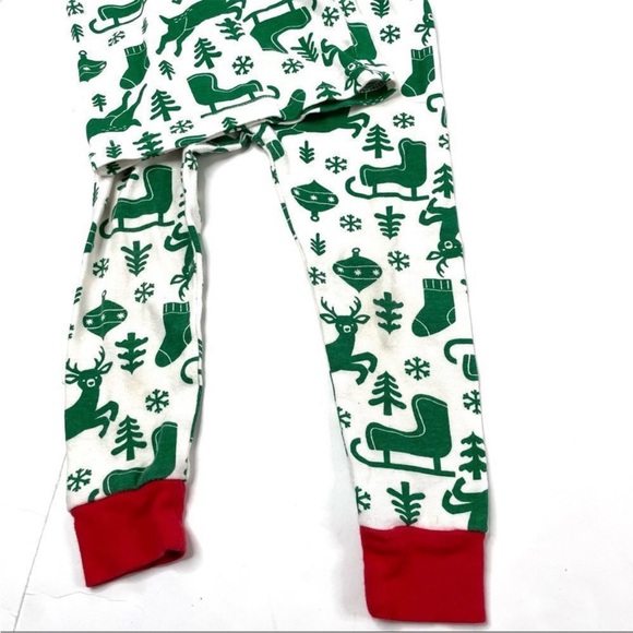 Carter's Christmas Print Pajama Set - Picture 3 of 4